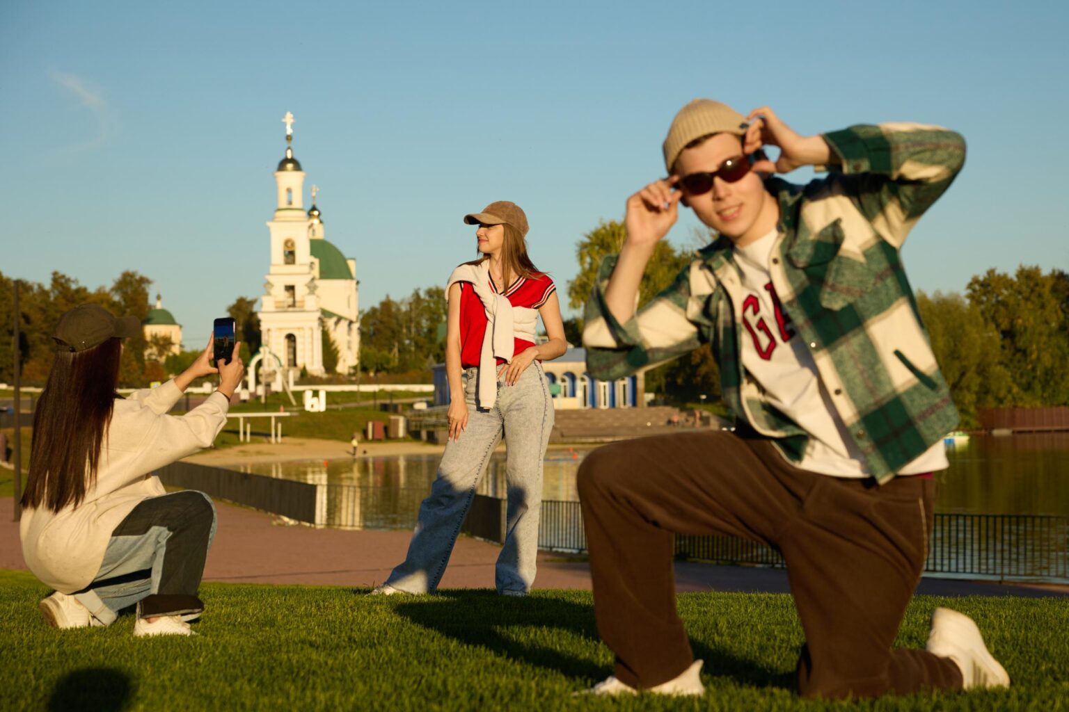 Саратовцев просят поддержать Выксу в конкурсе на звание «Города молодёжи» Саратовцев просят поддержать Выксу в конкурсе на звание «Города молодёжи»